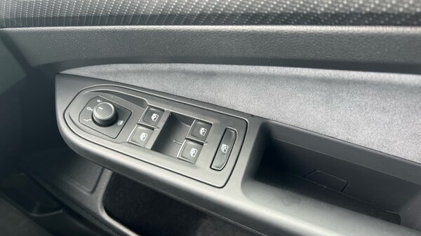 Used Volkswagen Golf 2024 for sale - 76168899: Photo 37