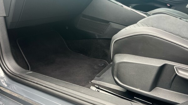 Used Volkswagen Golf 2024 for sale - 76168899: Photo 39