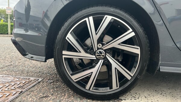 Used Volkswagen Golf 2024 for sale - 76168899: Photo 5