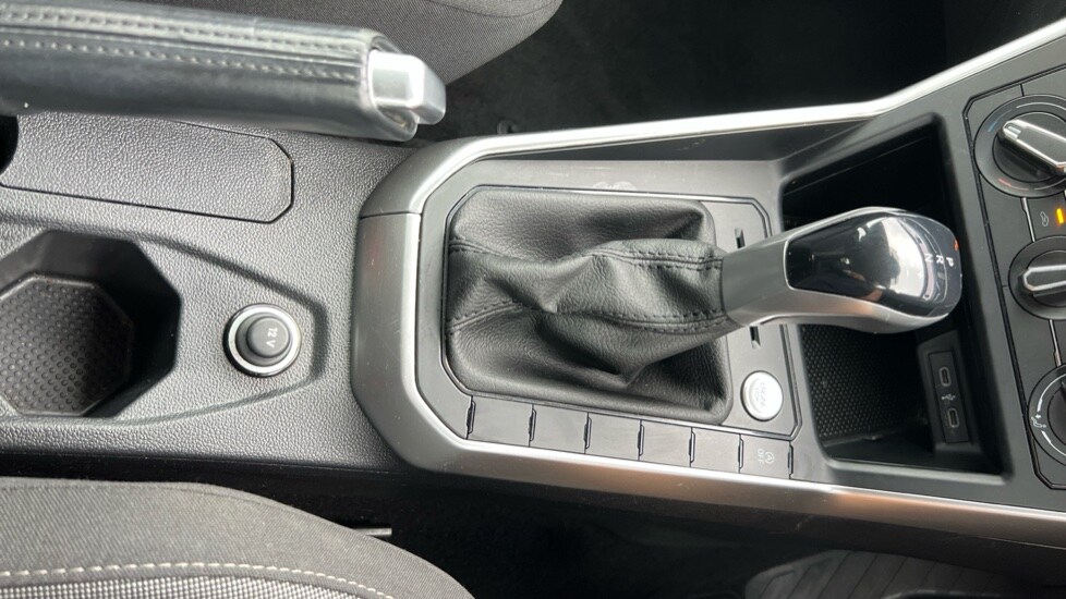 Used Volkswagen Polo 2023 for sale - 76597976: Photo 33