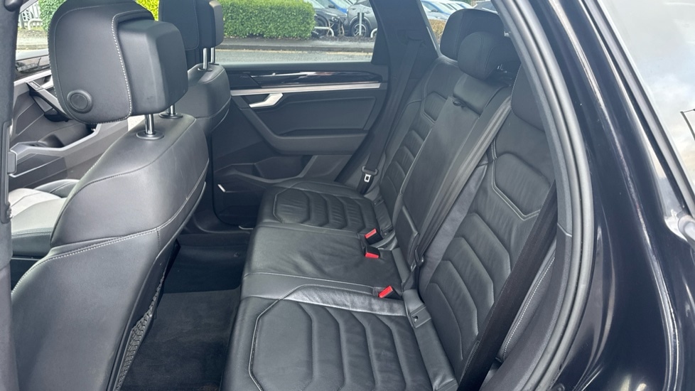 Used Volkswagen Touareg 2020 for sale - 76937564: Photo 15