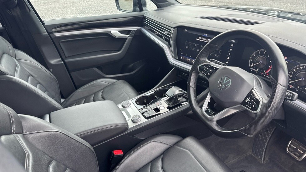 Used Volkswagen Touareg 2020 for sale - 76937564: Photo 26