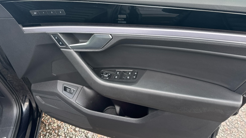 Used Volkswagen Touareg 2020 for sale - 76937564: Photo 37