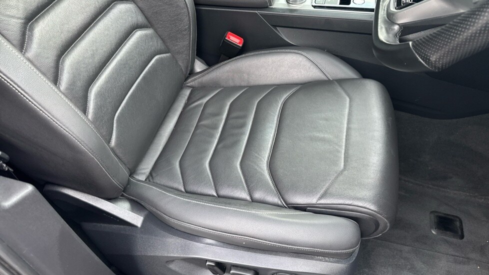 Used Volkswagen Touareg 2020 for sale - 76937564: Photo 39