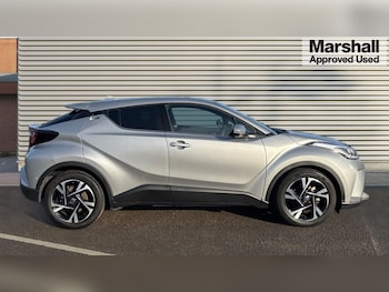 Used Toyota C-HR 2023 for sale - 76766146: Photo