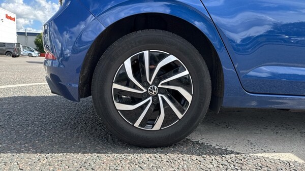 Used Volkswagen Polo 2023 for sale - 75771474: Photo 5