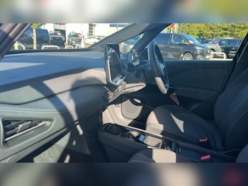 Used Volkswagen ID.3 2025 for sale - 77087526: Photo