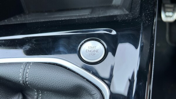 Used Volkswagen Golf 2024 for sale - 75395568: Photo 36
