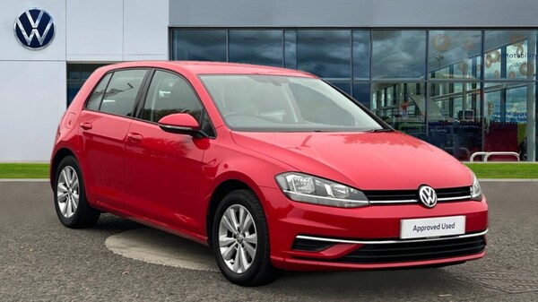 Used Volkswagen Golf 2017 for sale - 76145963: Photo 1