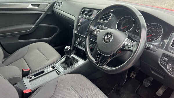 Used Volkswagen Golf 2017 for sale - 76145963: Photo 6