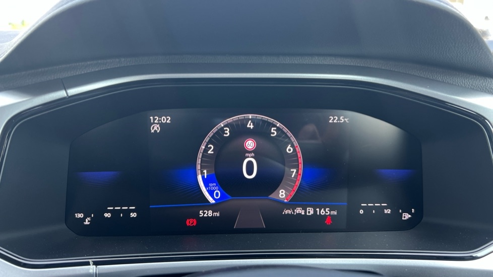 Used Volkswagen T-Roc 2025 for sale - 76501543: Photo 45