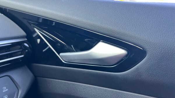 Used Volkswagen ID.5 2025 for sale - 75395585: Photo 44