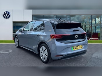 Used Volkswagen ID.3 2023 for sale - 76652514: Photo