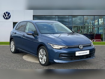 Used Volkswagen Golf 2024 for sale - 76851235: Photo