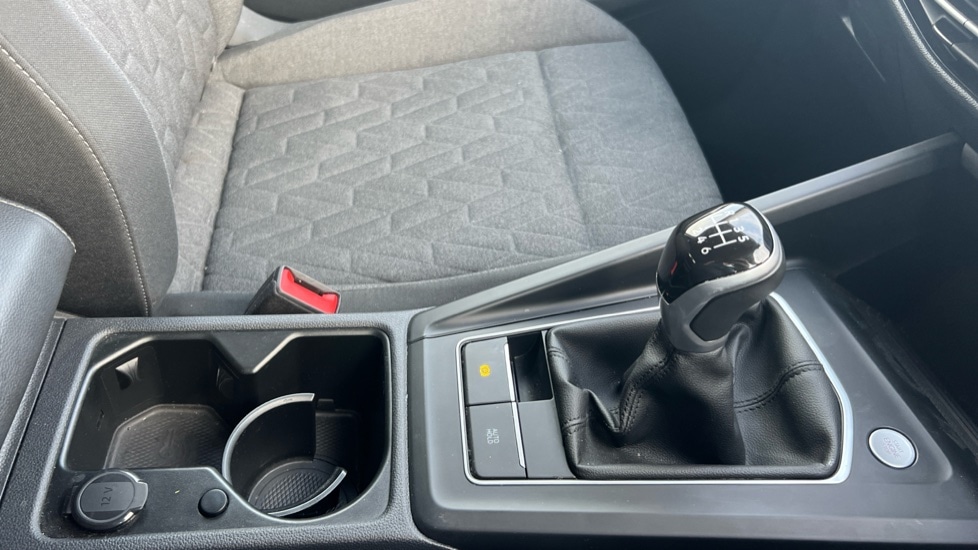 Used Volkswagen Golf 2024 for sale - 76851235: Photo 35