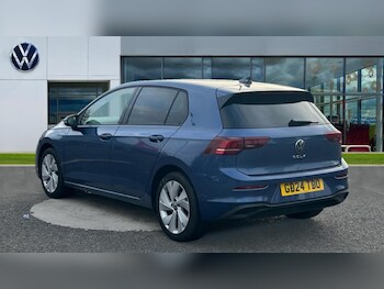 Used Volkswagen Golf 2024 for sale - 76851235: Photo