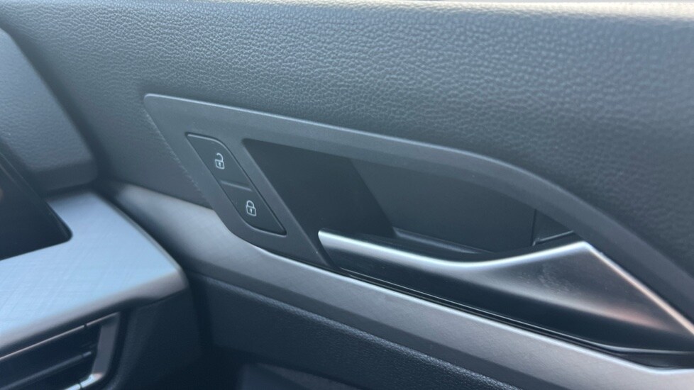 Used Volkswagen Golf 2024 for sale - 76851235: Photo 42