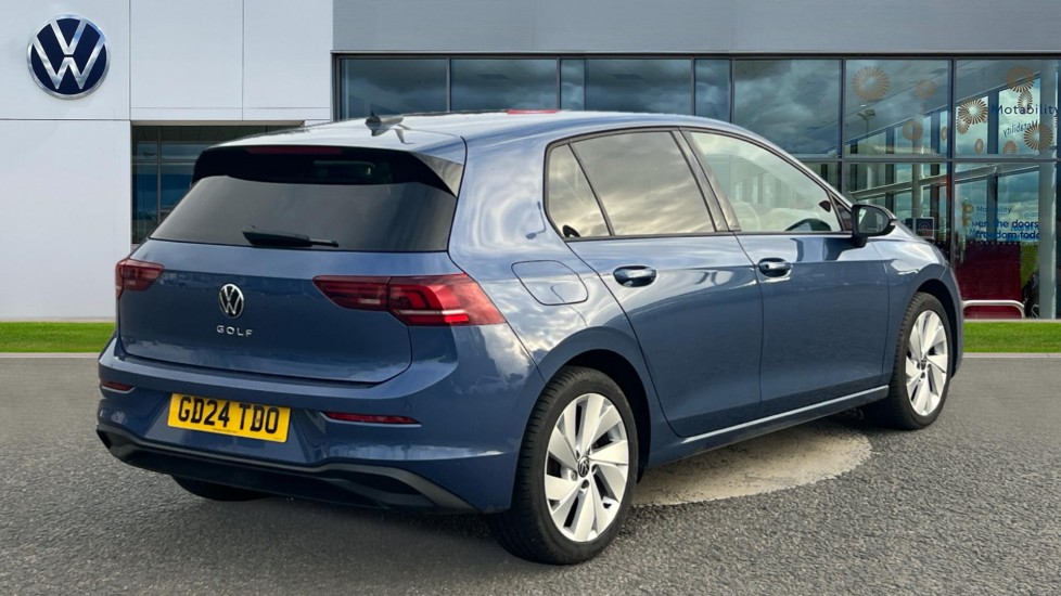 Used Volkswagen Golf 2024 for sale - 76851235: Photo 8
