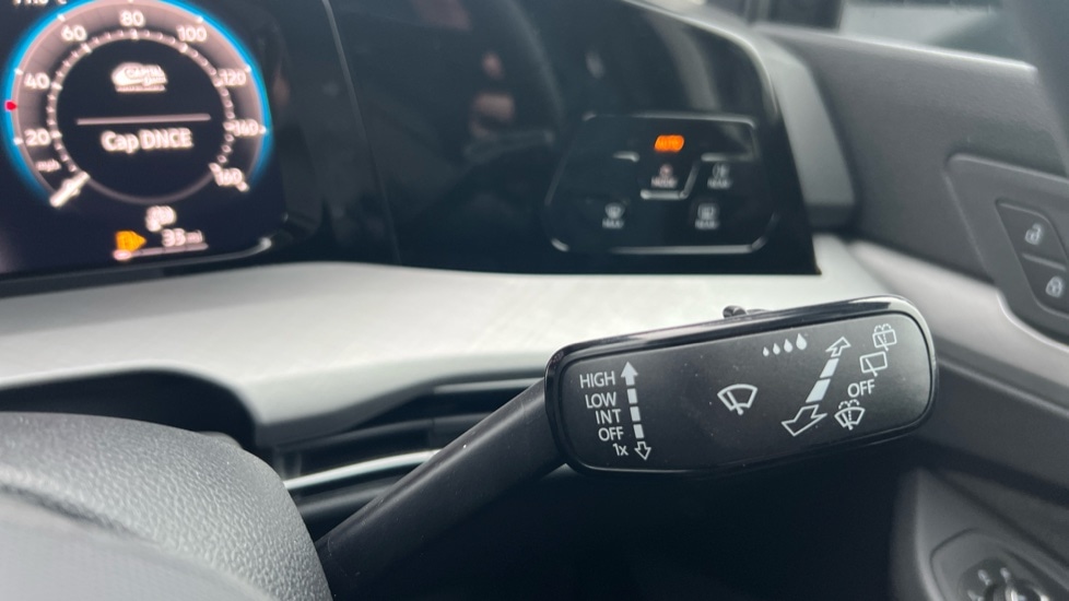 Used Volkswagen Golf 2025 for sale - 76474924: Photo 24