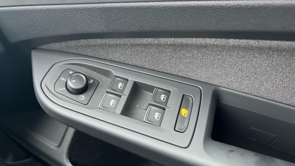 Used Volkswagen Golf 2025 for sale - 76474924: Photo 30