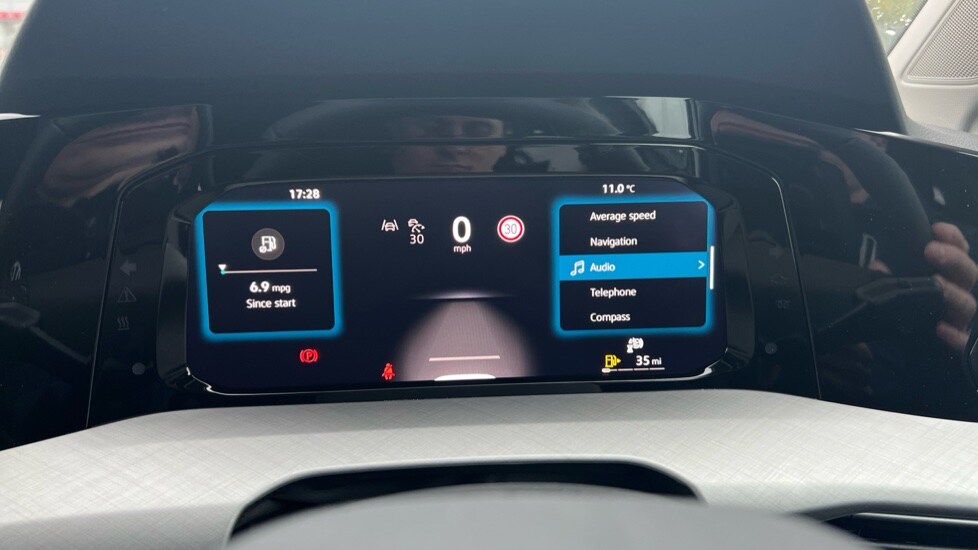 Used Volkswagen Golf 2025 for sale - 76474924: Photo 41