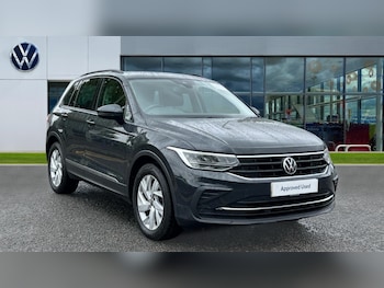 Volkswagen - Tiguan