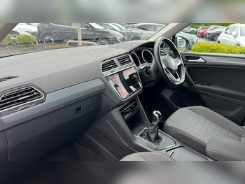 Used Volkswagen Tiguan 2021 for sale - 75565398: Photo