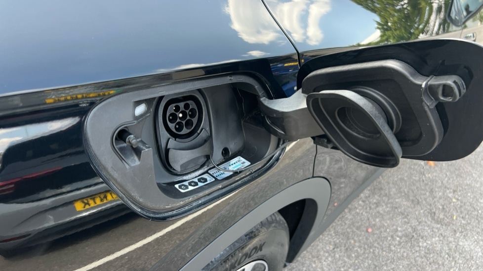 Used Volkswagen ID.4 2023 for sale - 76428285: Photo 29