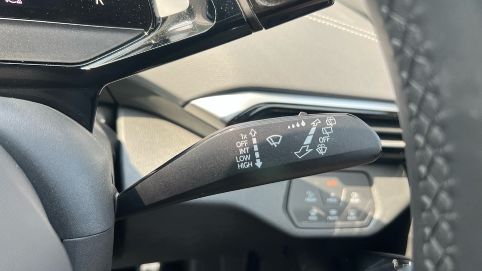 Used Volkswagen ID.4 2023 for sale - 76428285: Photo 32