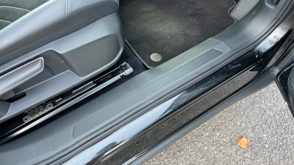 Used Volkswagen ID.4 2023 for sale - 76428285: Photo 39