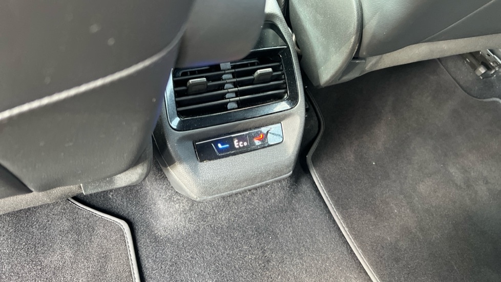 Used Volkswagen ID.4 2023 for sale - 76428285: Photo 42