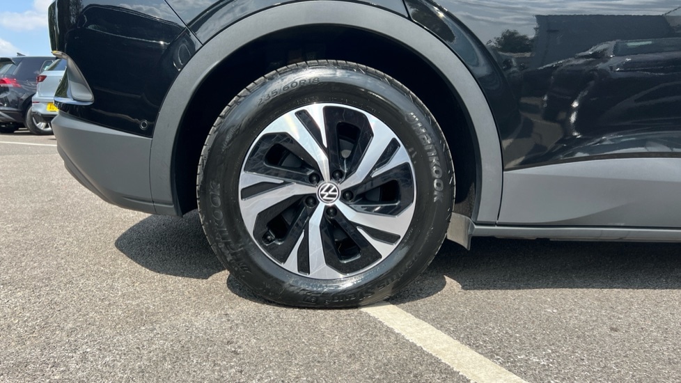 Used Volkswagen ID.4 2023 for sale - 76428285: Photo 5