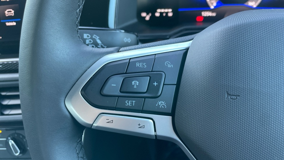 Used Volkswagen Polo 2025 for sale - 77036003: Photo 31