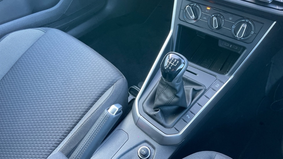 Used Volkswagen Polo 2025 for sale - 77036003: Photo 35