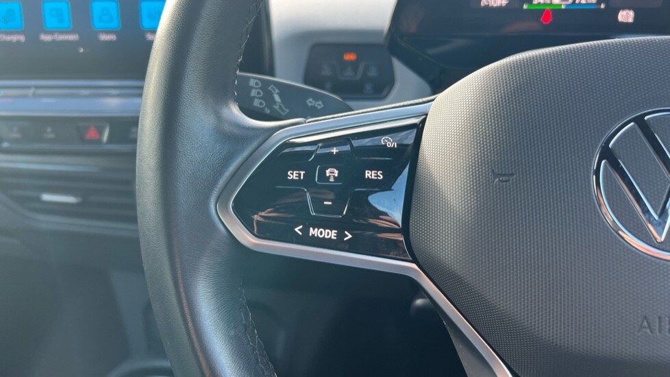 Used Volkswagen ID.3 2020 for sale - 77075750: Photo 31