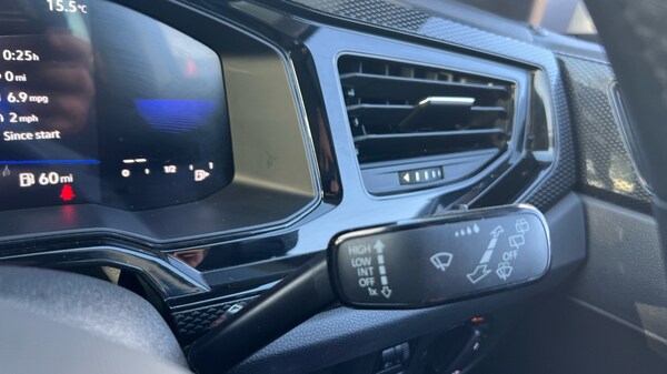 Used Volkswagen Polo 2023 for sale - 75943009: Photo 32