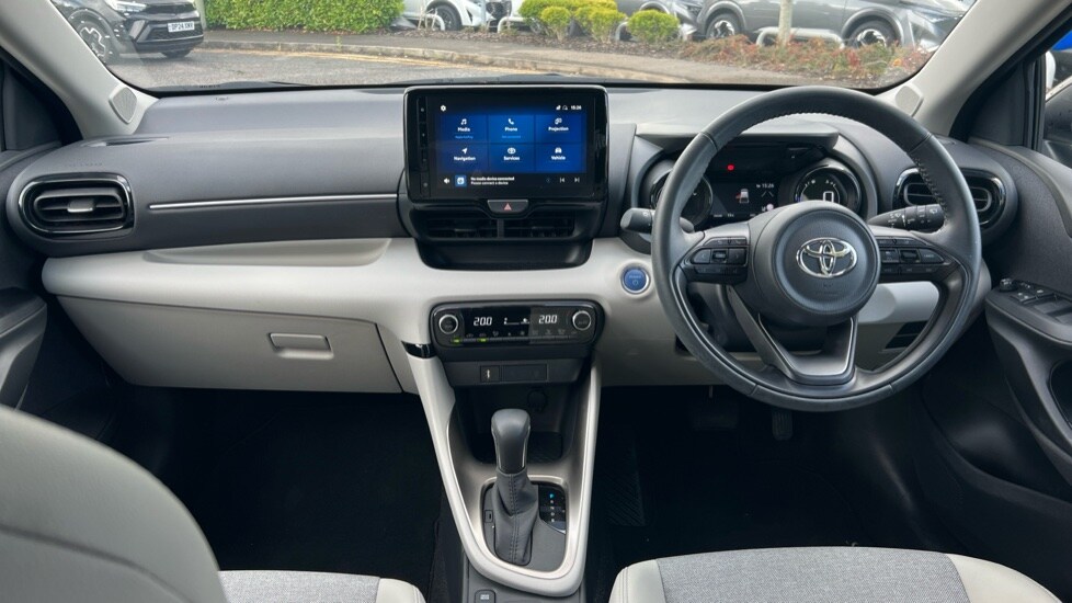 Used Toyota Yaris 2023 for sale - 75758866: Photo 11
