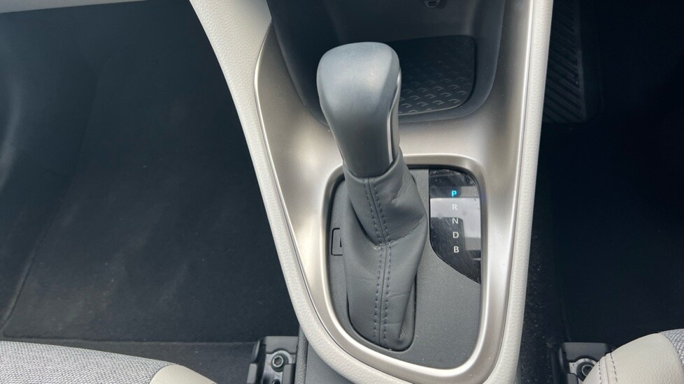 Used Toyota Yaris 2023 for sale - 75758866: Photo 29