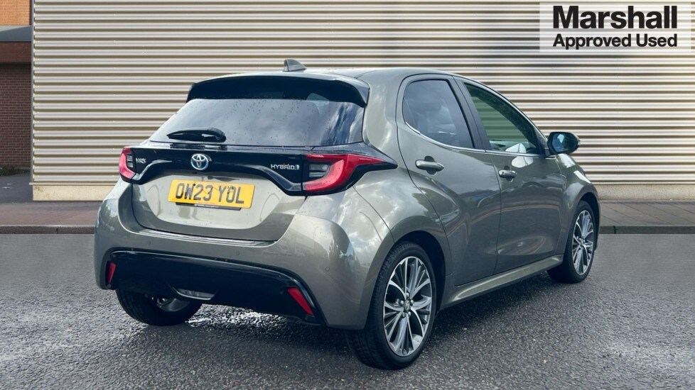 Used Toyota Yaris 2023 for sale - 75758866: Photo 3