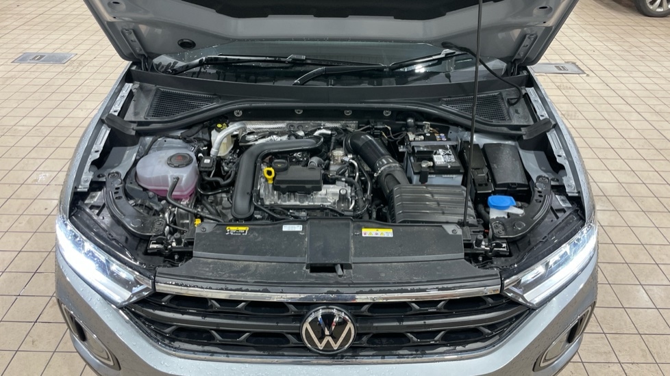 Used Volkswagen T-Roc 2025 for sale - 76842051: Photo 17