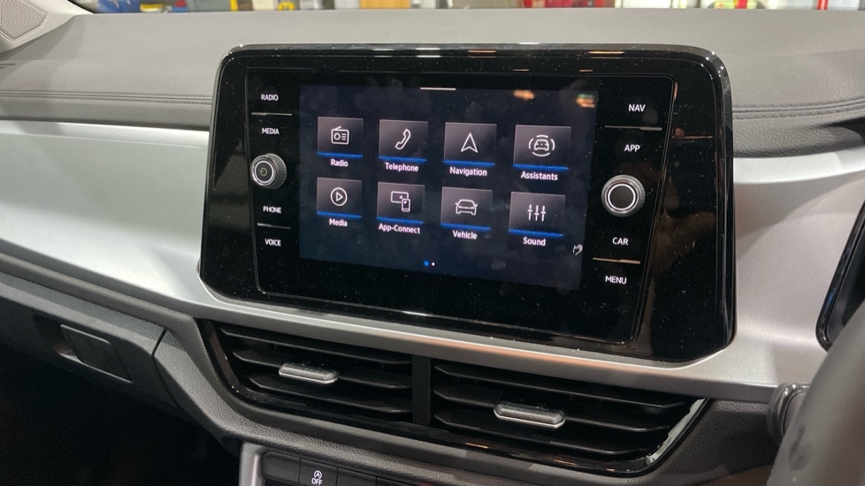 Used Volkswagen T-Roc 2025 for sale - 76842051: Photo 22