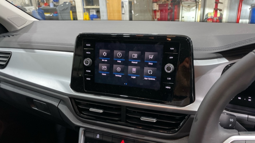 Used Volkswagen T-Roc 2025 for sale - 76842051: Photo 23