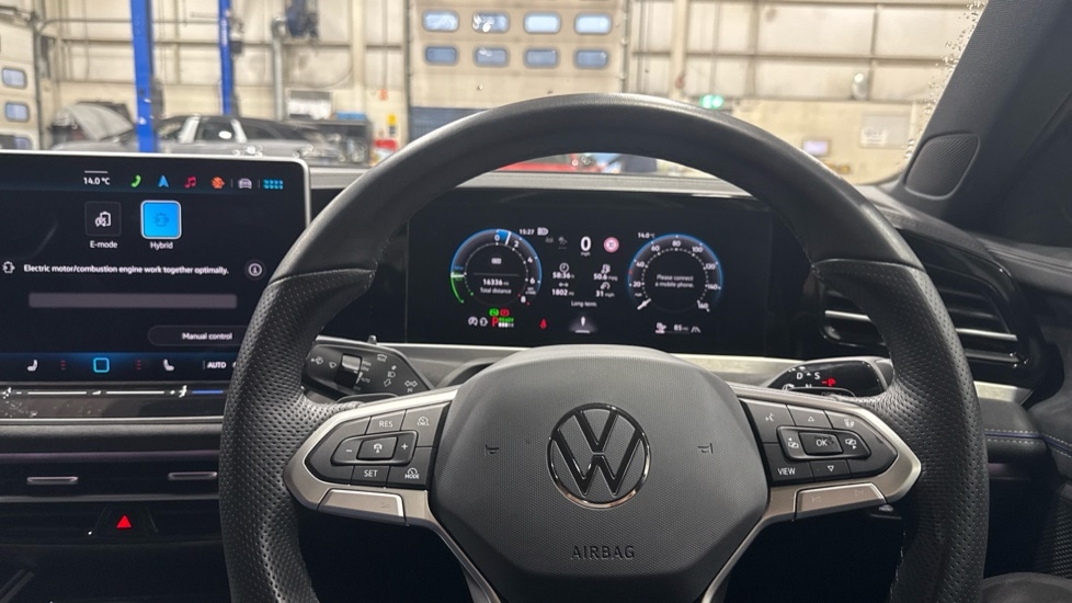 Used Volkswagen Tiguan 2022 for sale - 77019837: Photo 27