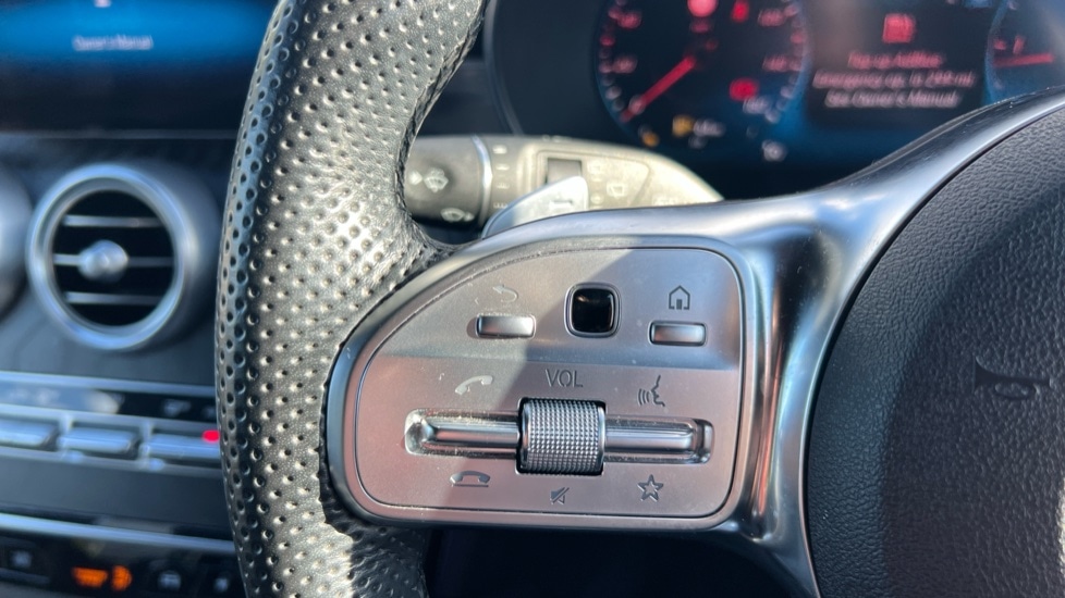 Used Mercedes-Benz GLC 2022 for sale - 76420569: Photo 23