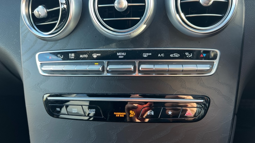 Used Mercedes-Benz GLC 2022 for sale - 76420569: Photo 44