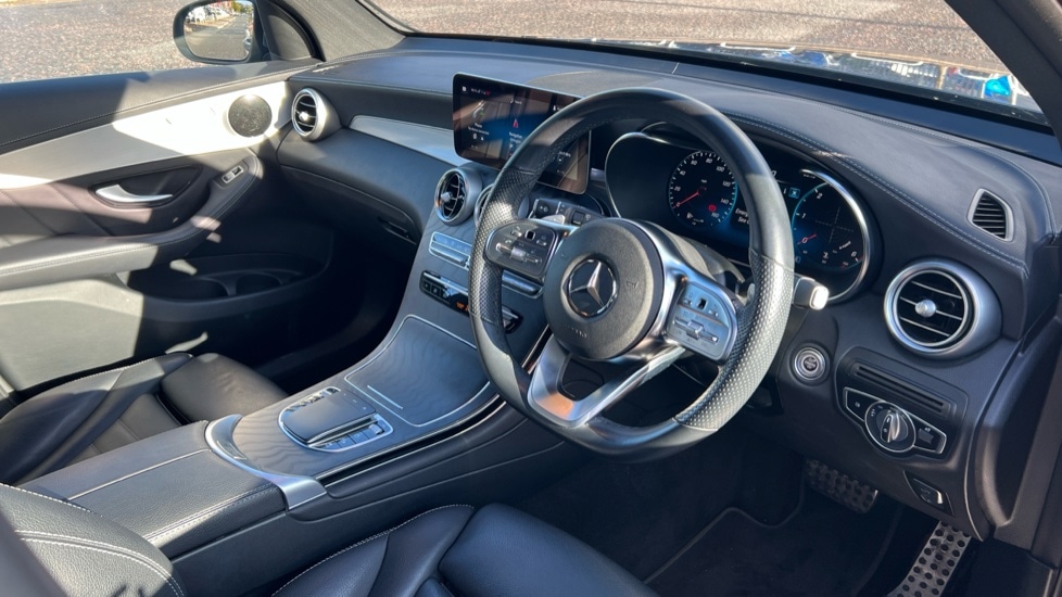 Used Mercedes-Benz GLC 2022 for sale - 76420569: Photo 9
