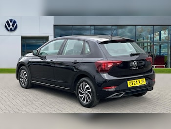 Used Volkswagen Polo 2024 for sale - 75738699: Photo