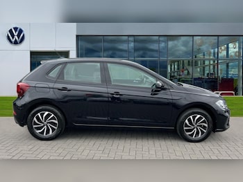 Used Volkswagen Polo 2024 for sale - 75738699: Photo