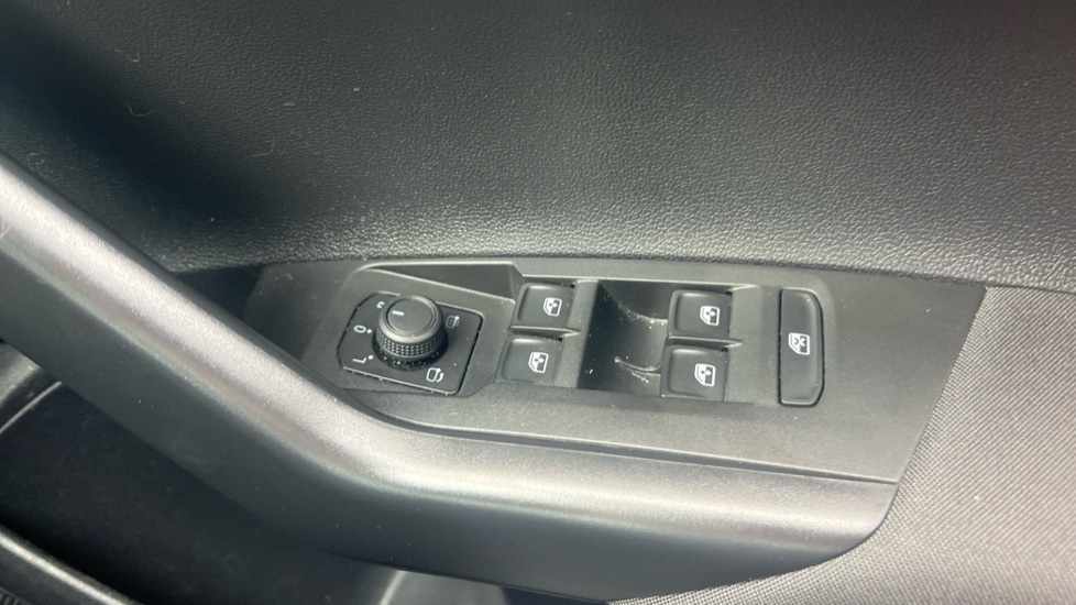 Used Volkswagen Polo 2022 for sale - 76851222: Photo 37