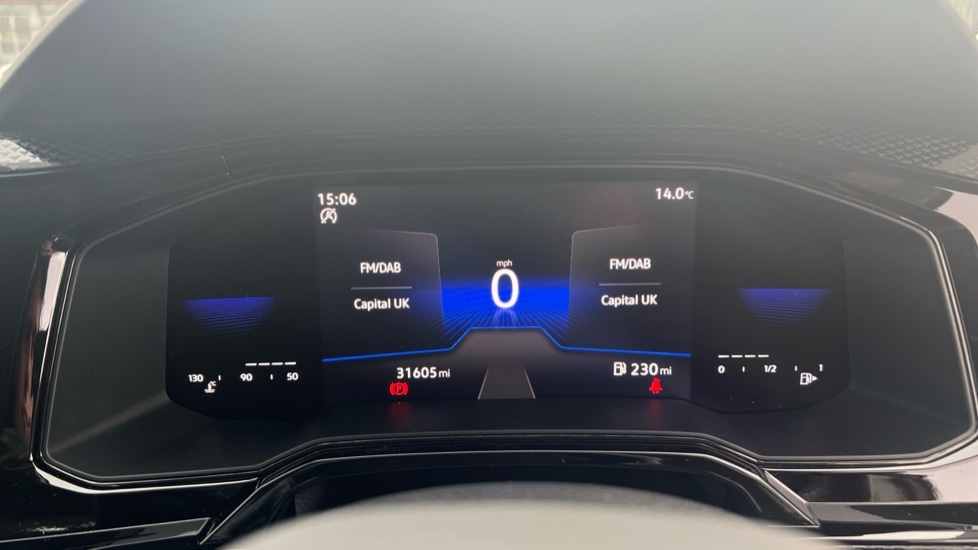 Used Volkswagen Polo 2022 for sale - 76851222: Photo 42